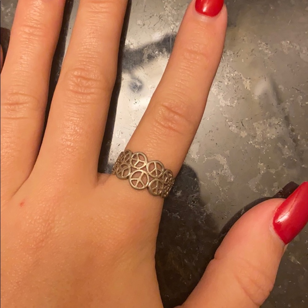 Peace ring